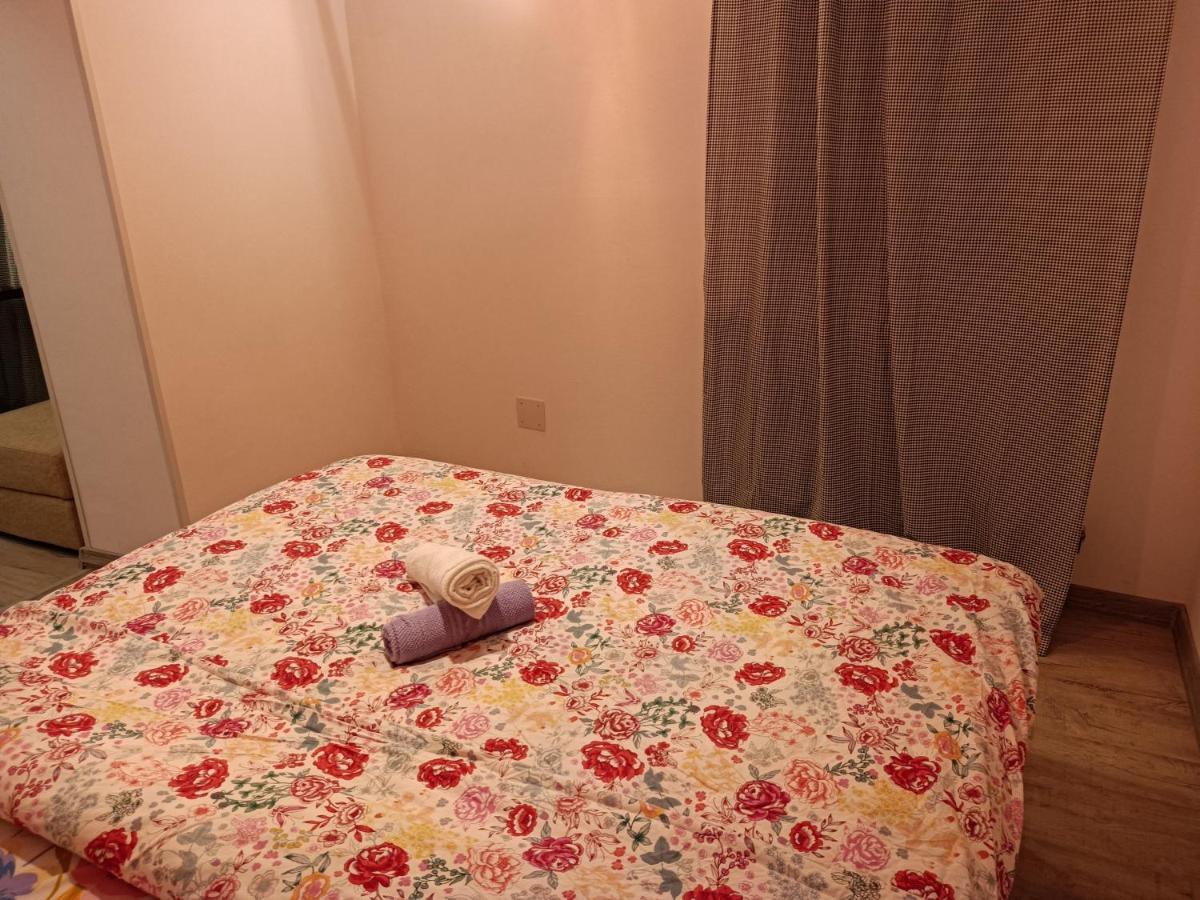 Lux Apartament In The Bubble Of Piata Romana Bucureşti Ngoại thất bức ảnh